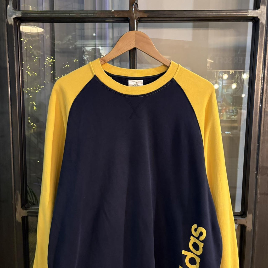 SWT384BR - Vintage Retro Essential Adidas Navy Yellow Raglan Crewneck Jumper Sweatshirt with big spellout embroidered/print logo #90s #sportswear #essential #adidas #y2k