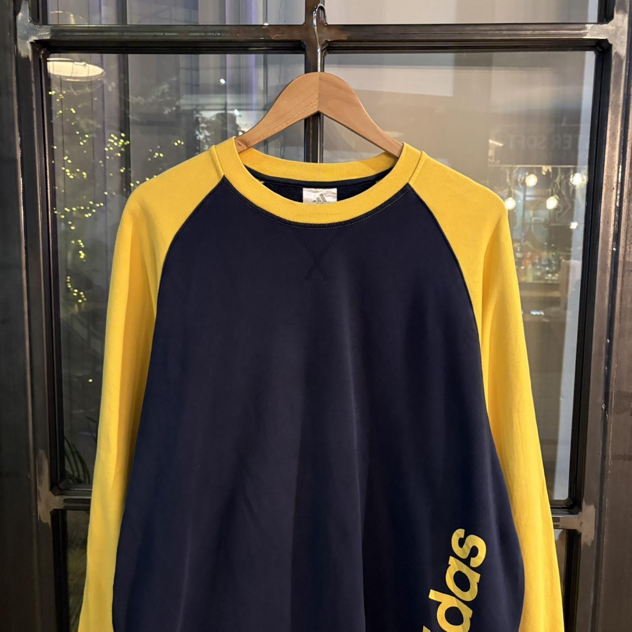 SWT384BR - Vintage Retro Essential Adidas Navy Yellow Raglan Crewneck Jumper Sweatshirt with big spellout embroidered/print logo #90s #sportswear #essential #adidas #y2k
