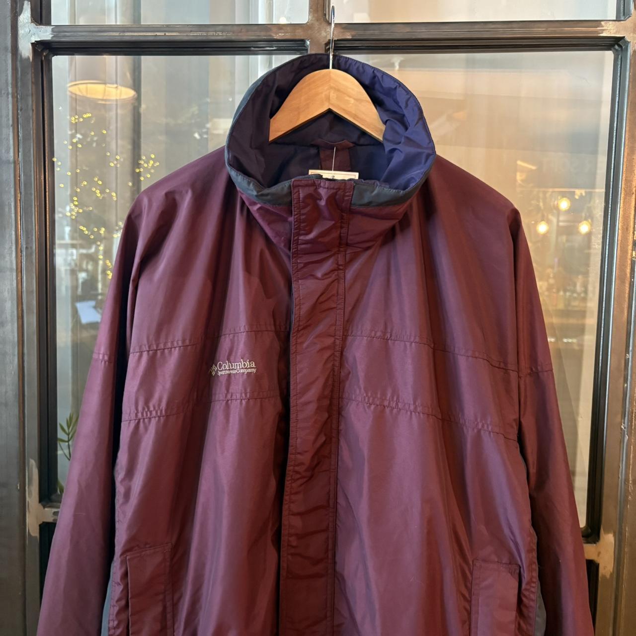 0325F63BR - Vintage Retro Essential Purple Columbia Lightweight jacket coat #gorpcore #hike #expedition #festival #columbia