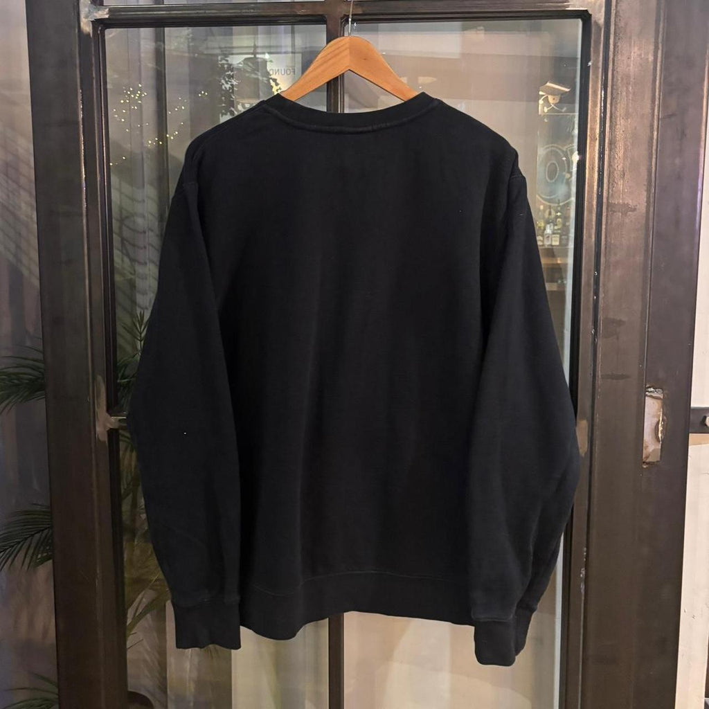 SWT638F - Vintage Retro Essential Black Nike Crewneck Jumper Sweatshirt with embroidered logo #90s #sportswear #essential #y2k #nike