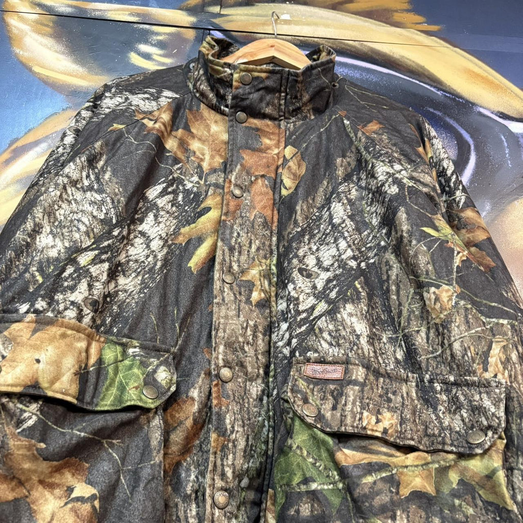 RTB0066-U - Vintage Retro Essential Realtree Camouflage Khaki Green Brown Field Hunting graphic print Coat Jacket #realtree #hunting #camo #utility