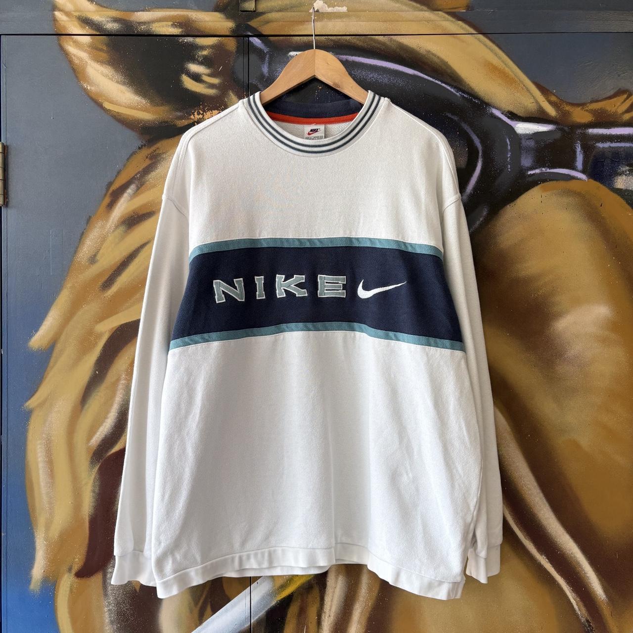 Vintage Nike Sweatshirt Mens Large White Blue Centre Solo Swoosh Block Spell Out Pullover Jumper Top 90s Y2K 00s