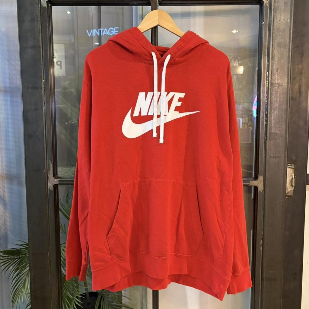 SWT698F-P - Vintage Retro Essential Red Nike Sweatshirt Hoodie with spell out swoosh print logo #90s #sportswear #essential #nike #y2k