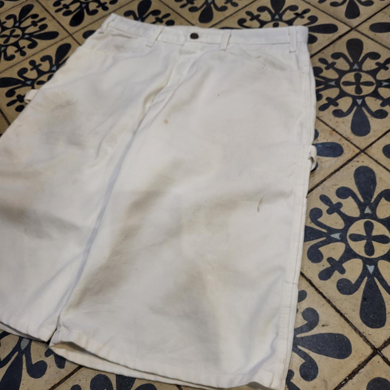 JRT3087 - Vintage Dickies White Shorts Jorts with embroidered patch logo carpenter painter #hiphop #skater #y2k #dickies #workwear