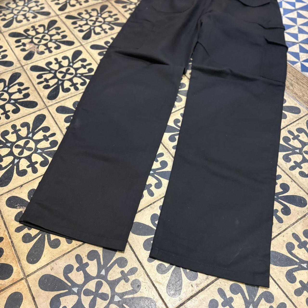 BR2306JI-P - Vintage retro essential  Black Dickies Double Knee Cargo Trousers pants casual workwear #skater #utility #workwear #carpenter #dickies