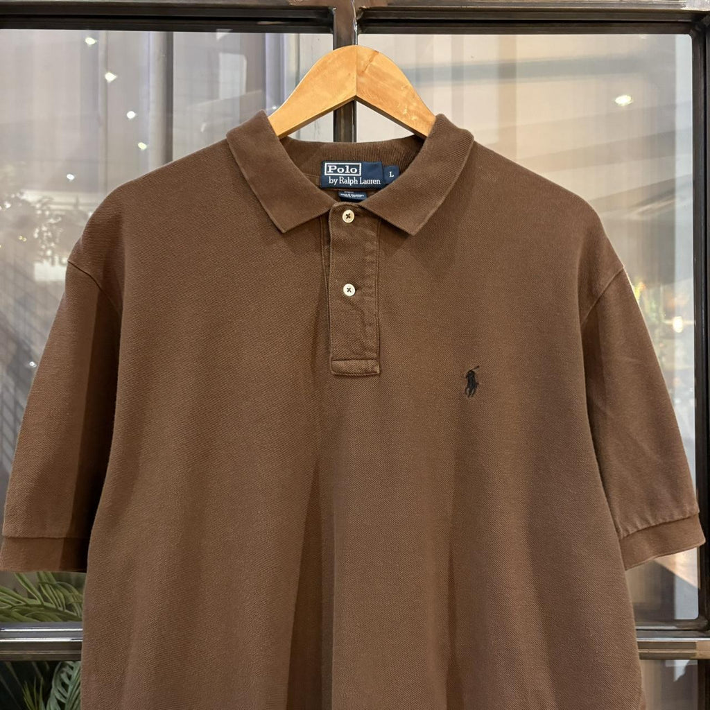 BR1912AEB-F - Vintage Retro Ralph Lauren Plain Brown Polo Shirt Short Sleeve collared button up top  #Y2K #preppy #chiefkeef #oldmoney #ralphlauren