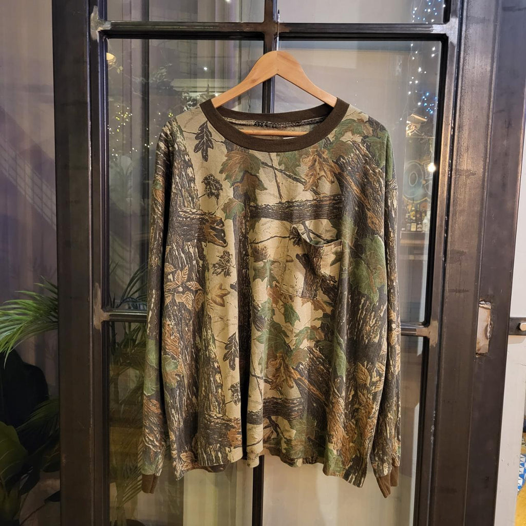 RTT168 - Vintage Retro essential adult mens RealTree Camouflage Khaki Green Brown Field Hunting graphic print Top T-Shirt Tee Wide Boxy Cropped Fit 90s y2k style