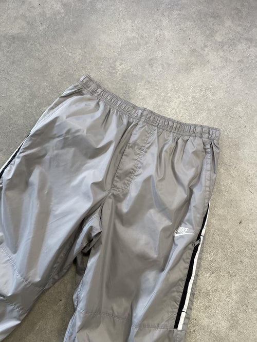 2000’s Nike 3/4 Length Parachute Pants