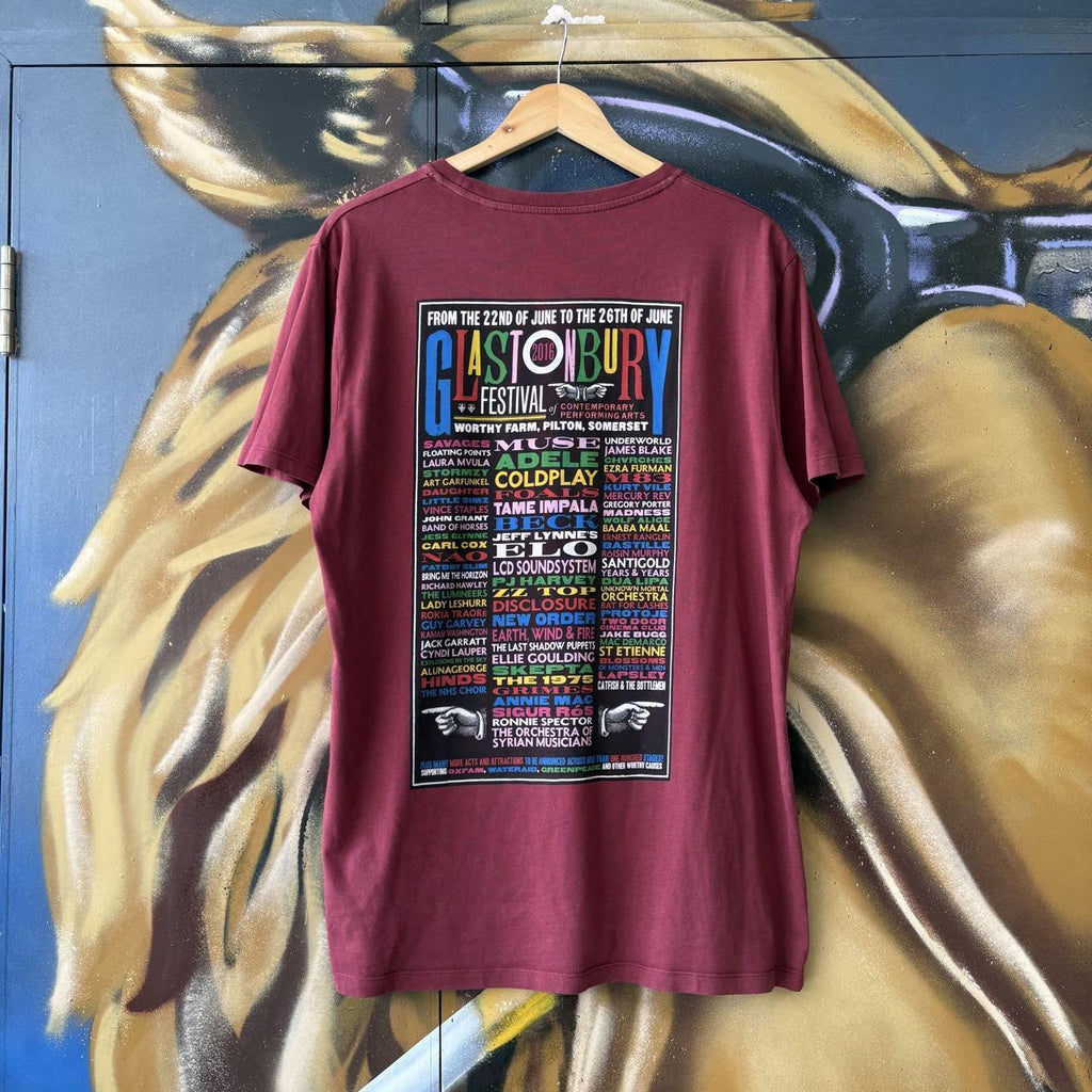 Vintage Glastonbury 2016 Tshirt Mens XL Maroon Red Tour Merch Music Festival Art Tee Top Y2K 2000s