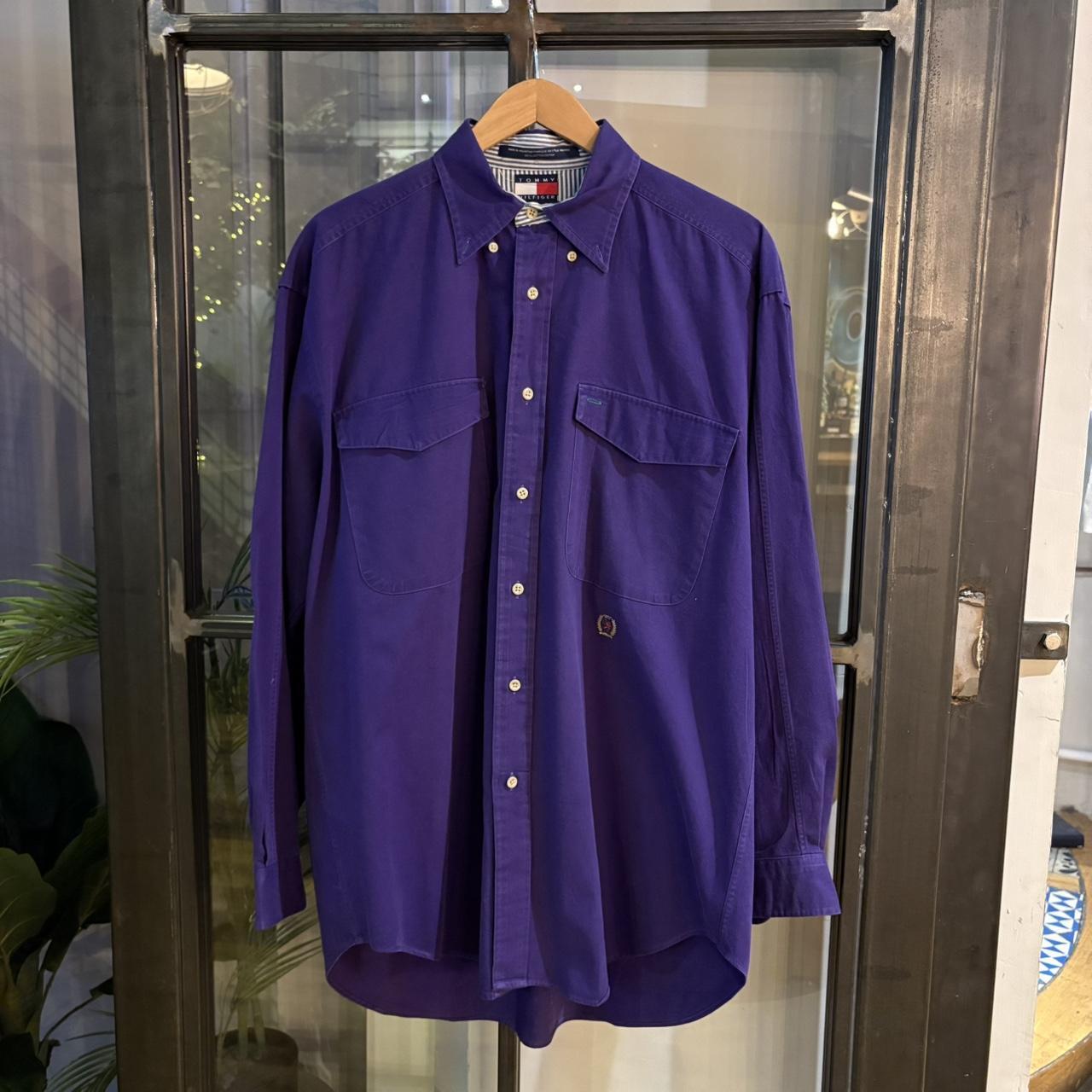 1224D76-P - Vintage Tommy Hilfiger Plain Purple Shirt longsleeve collared button up top #Y2K #preppy #chiefkeef #golf #oldmoney