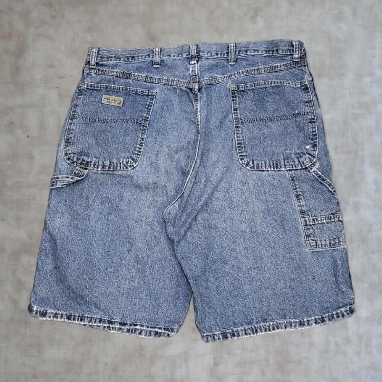 JRT5028 - Vintage Wrangler Denim Blue Wash Shorts Jorts with detailed embroidered Logo graphic carpenter workwear #jorts #carpenter #y2k #hiphop
