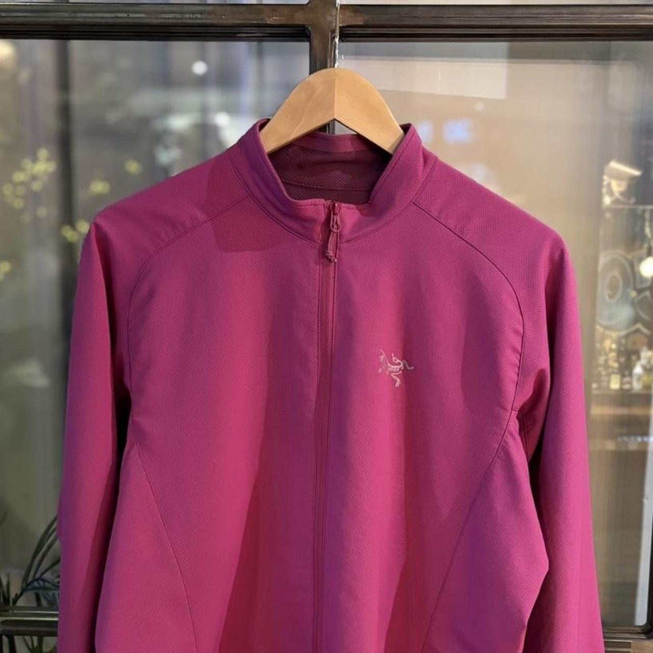 POL360F - Vintage Retro Essential Arc’Teryx Magenta Lightweight fleece under layer jacket #arcteryx #outdoors #hike #trail #gorpcore