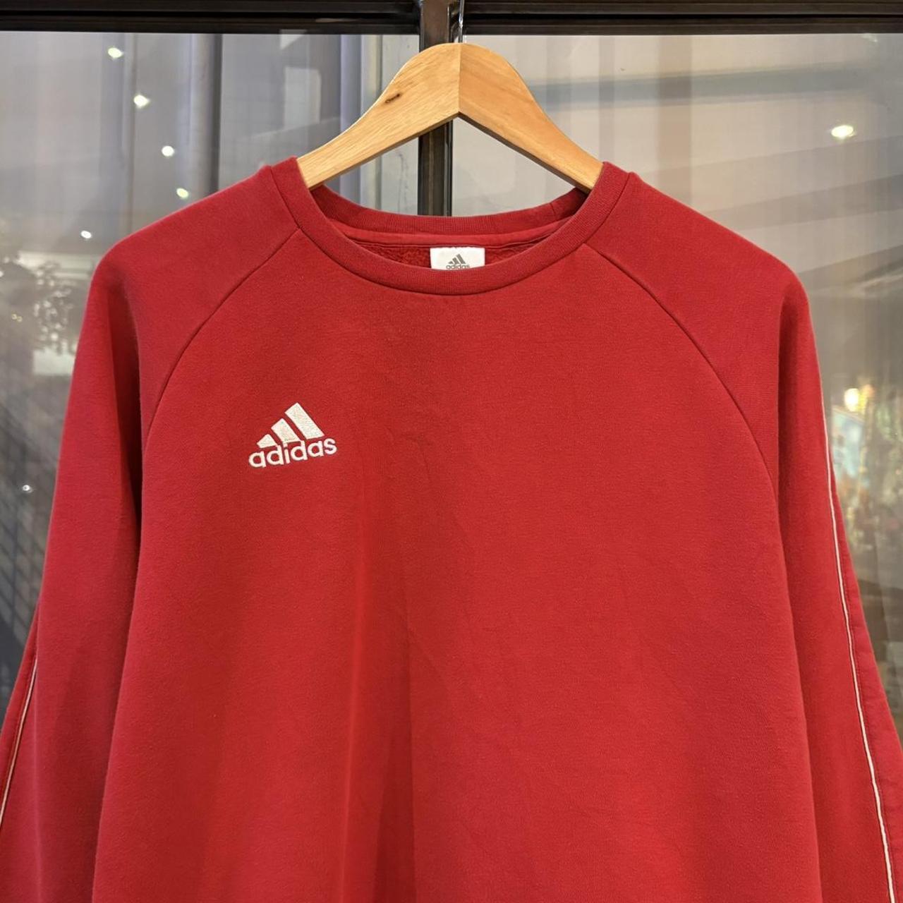 MA0406GU-P - Vintage Retro Essential Red Adidas Raglan Jumper Sweatshirt with embroidered logo #90s #sportswear #essential #y2k #adidas