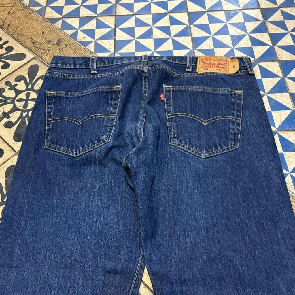 BR2804BB-F - Vintage retro essential  Levi’s 501 Straight Leg Dark Blue Wash Denim Jeans Trousers pants #denim #straightleg #levis501 #levis
