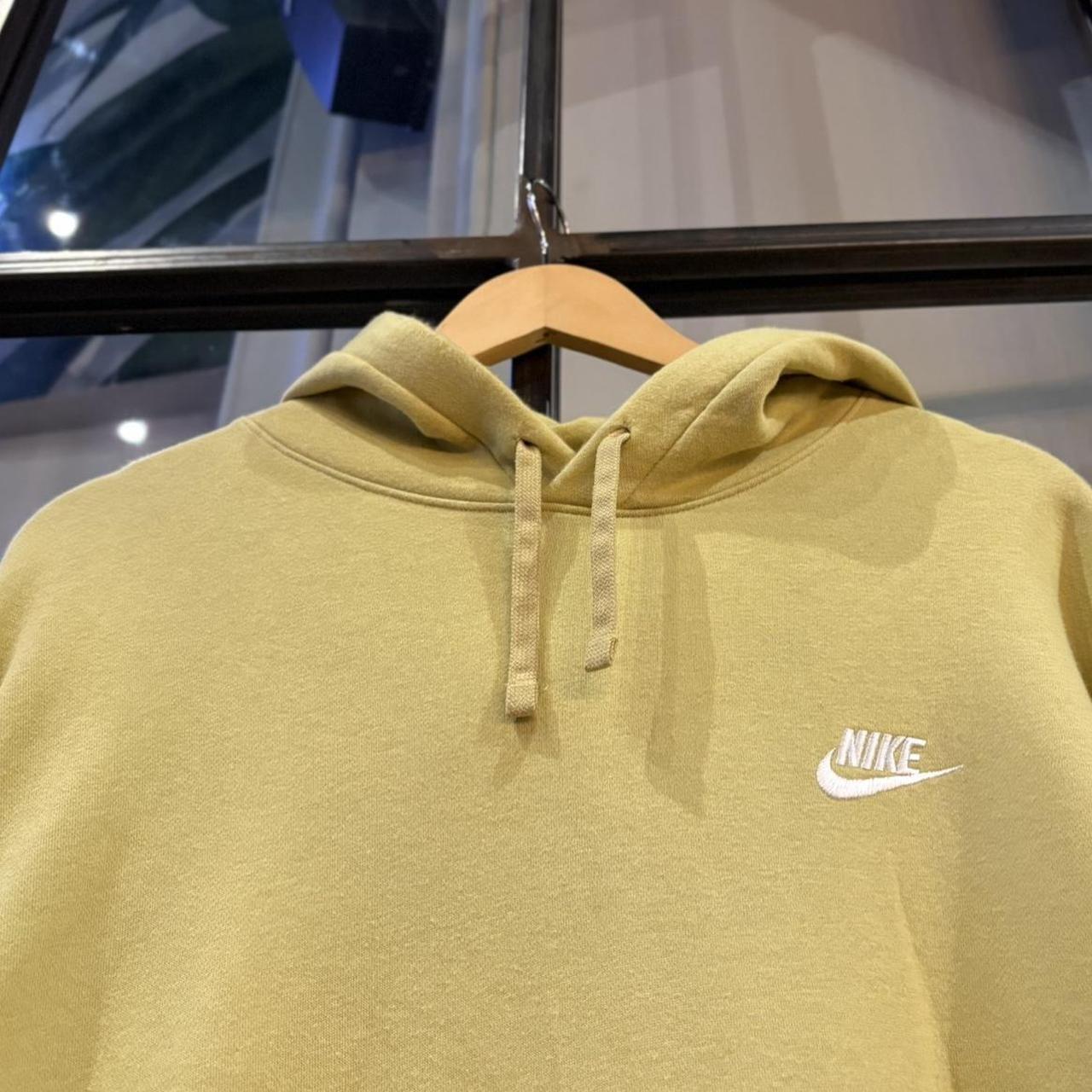 BR2306MC-F - Vintage Retro Essential Lime Green Sweatshirt Hoodie with embroidered logo #90s #sportswear #essential #nike #y2k