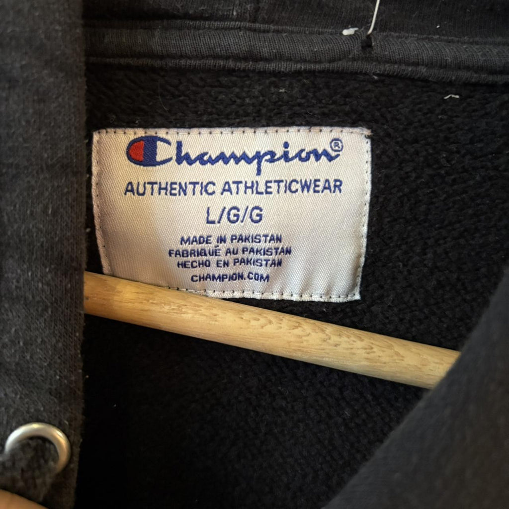 SWT616F - Vintage Retro Essential Black Champion Sweatshirt Hoodie with embroidered logo #90s #sportswear #essential #champion #y2k