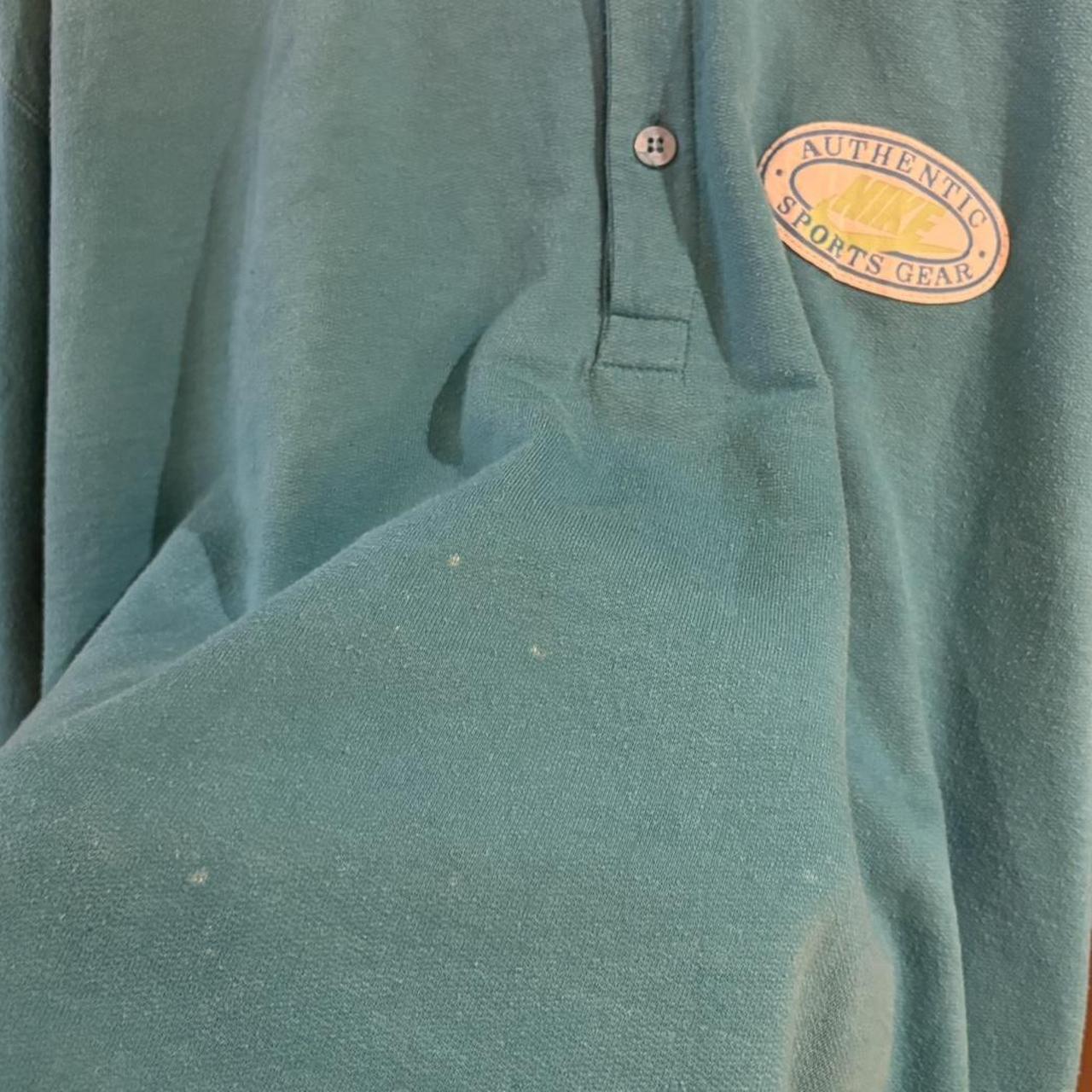 0425D42-P - Vintage Retro Essential Blue Nike Mock Neck Jersey 1/4 Button Up Jumper Sweatshirt with embroidered patch logo #90s #sportswear #essential #y2k #nike