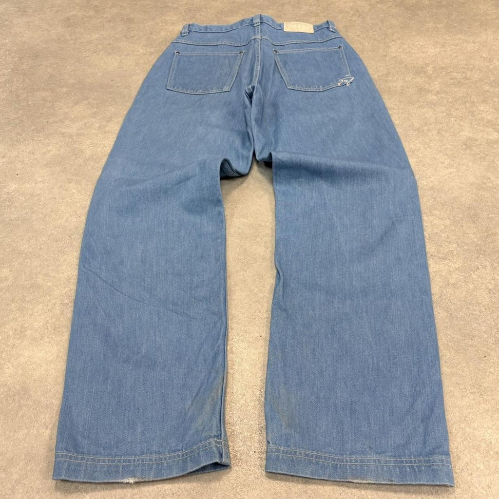 MES2710KA-U - Vintage retro essential  Jordan TWO3 Blue Wash Denim Jeans Trousers pants with embroidered detailing #denim #jordan #straightleg #jeans