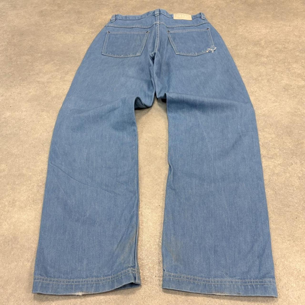 MES2710KA-U - Vintage retro essential  Jordan TWO3 Blue Wash Denim Jeans Trousers pants with embroidered detailing #denim #jordan #straightleg #jeans