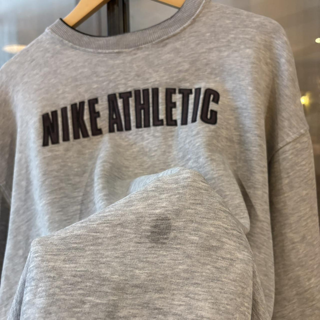 Vintage Nike Athletics Jumper Grey Mens XXL Spellout Embroidered Skate Sweatshirt Top 90s Y2K 2000s