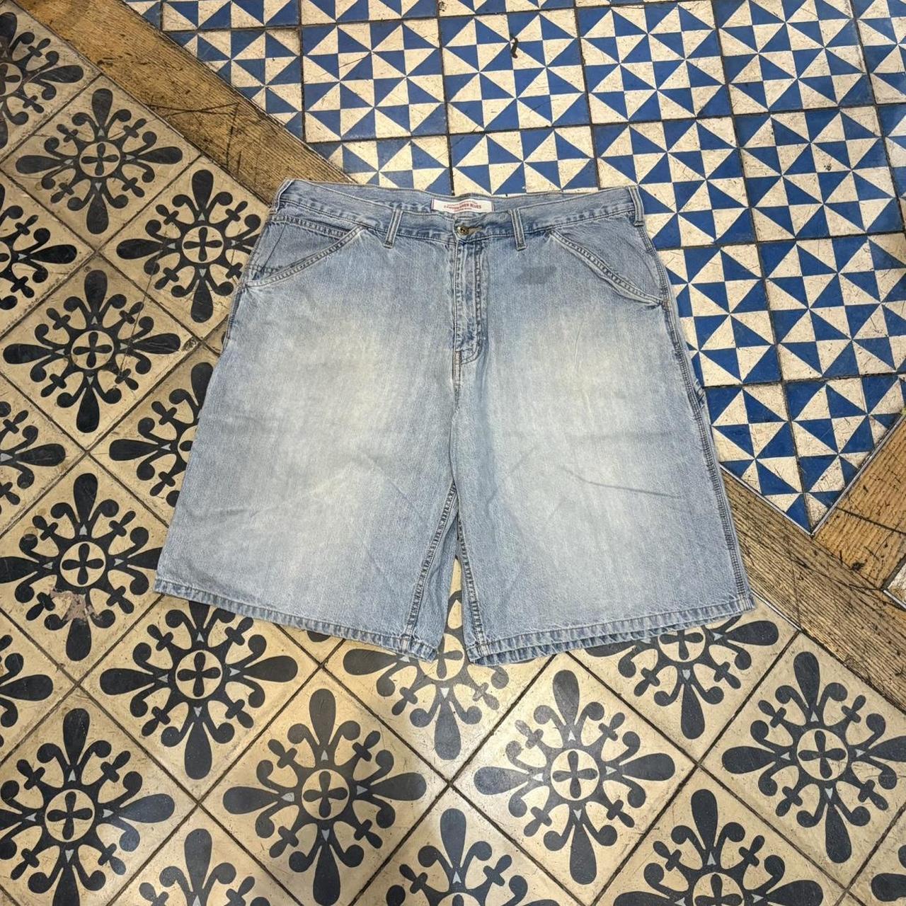 JRT116 - Vintage Retro Essential Light Blue Wash Denim Shorts Jorts with detailed patch Logo carpenter workwear #hiphop #90s #jorts #skater