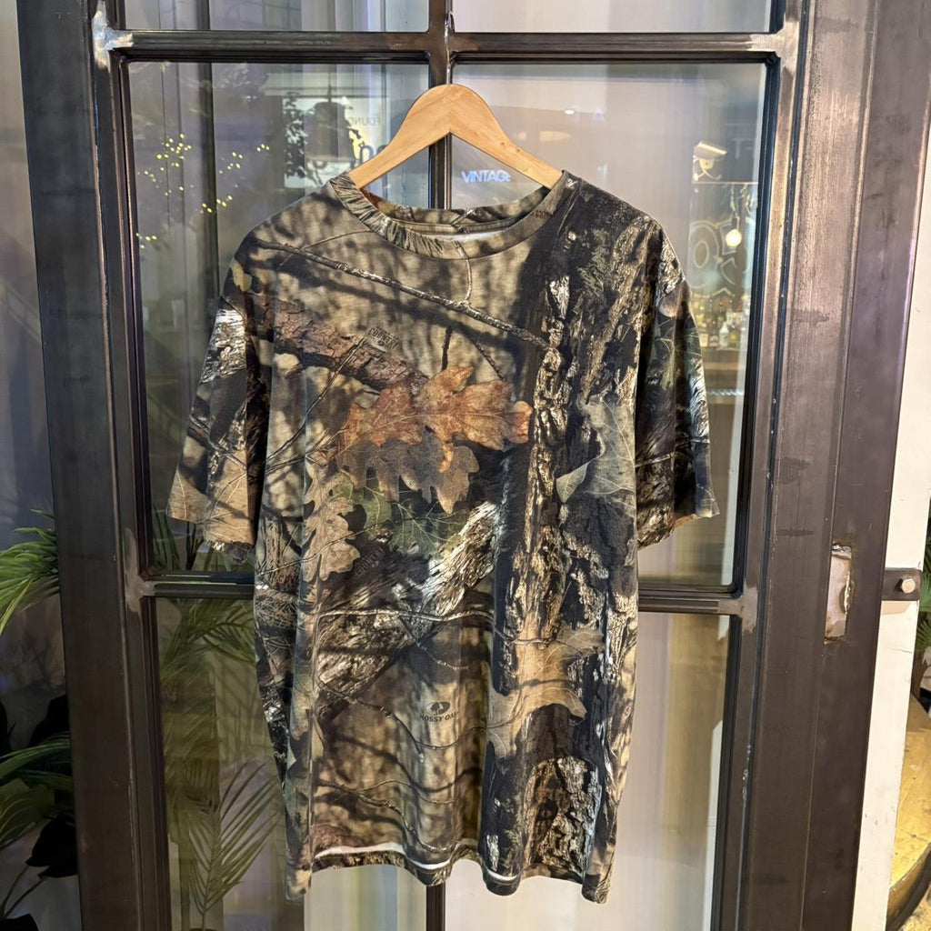 RTT229 - Vintage Retro essential RealTree Camouflage Khaki Green Brown Field Hunting graphic print Top T-Shirt Tee #realtree #utility #camo #hunting