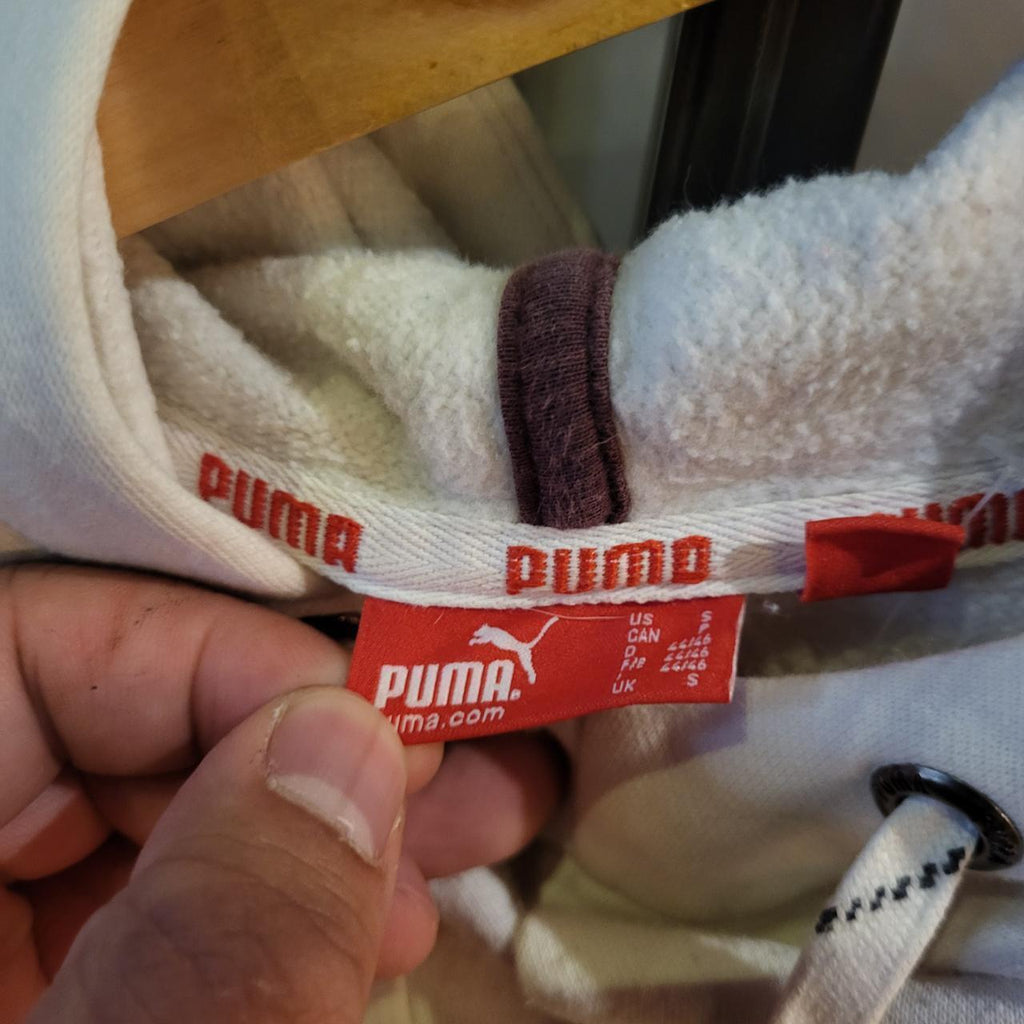 SWT268 - Vintage Retro Essential Puma White Hoodie sweatshirt with centre chest logo #puma #sportswear #casual