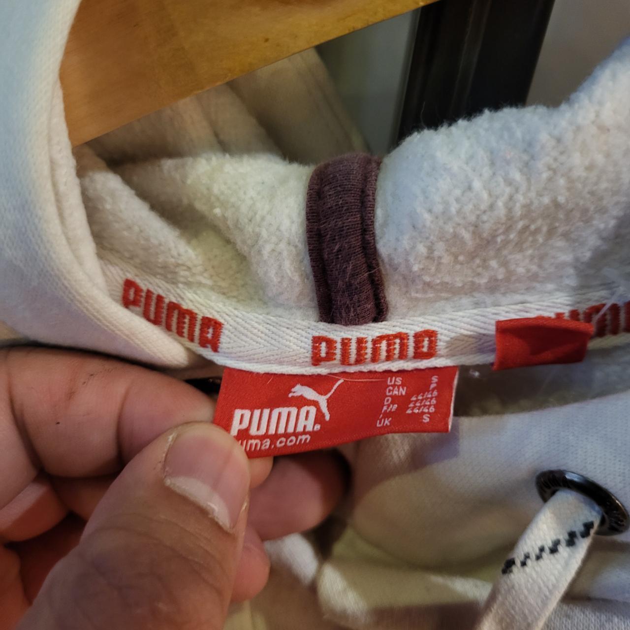 SWT268 - Vintage Retro Essential Puma White Hoodie sweatshirt with centre chest logo #puma #sportswear #casual