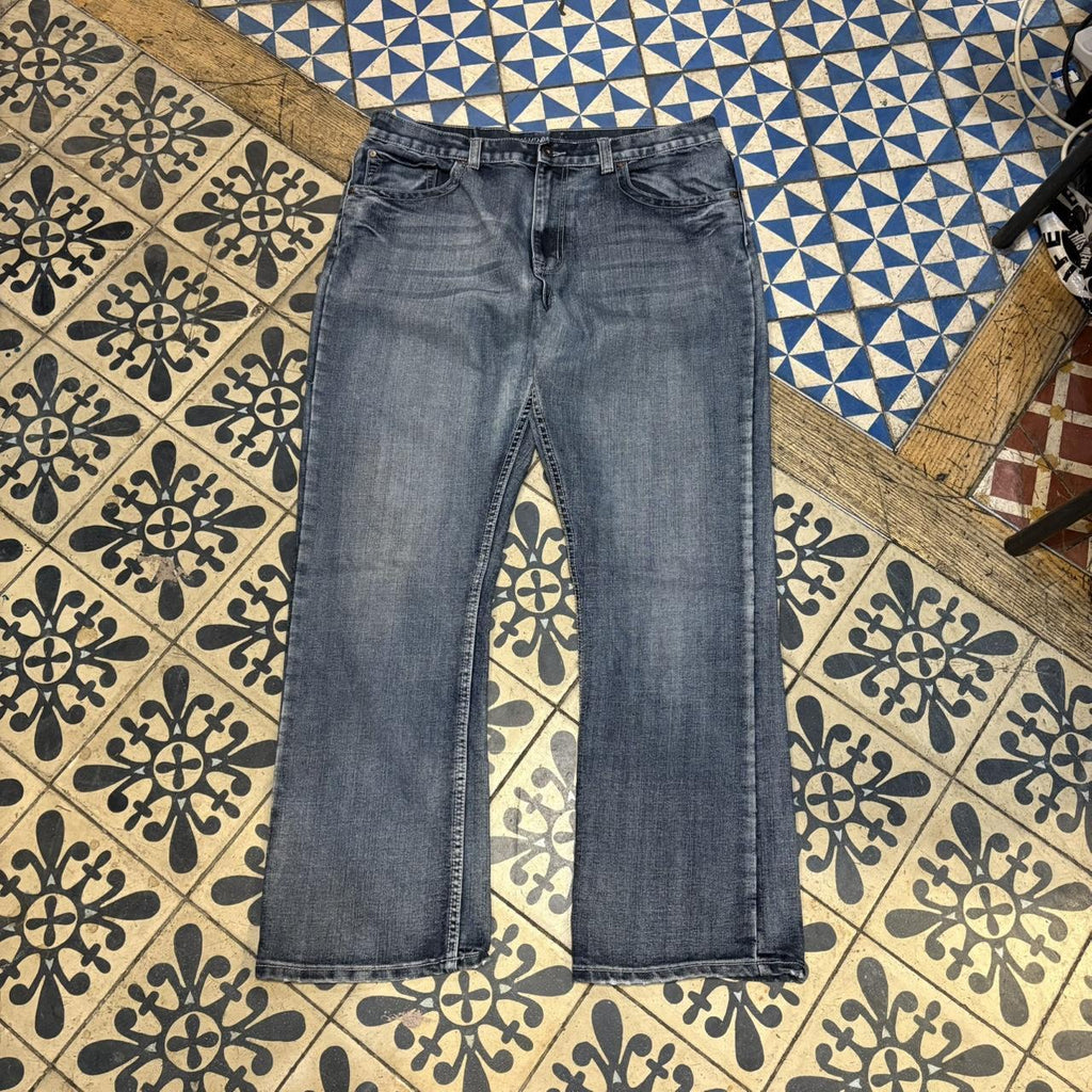 TRW367 - Vintage retro essential Flypaper Blue Wash Denim boot cut Jeans Trousers pants casual workwear skate #denim #bootcut #flypaper #cowboy #y2k