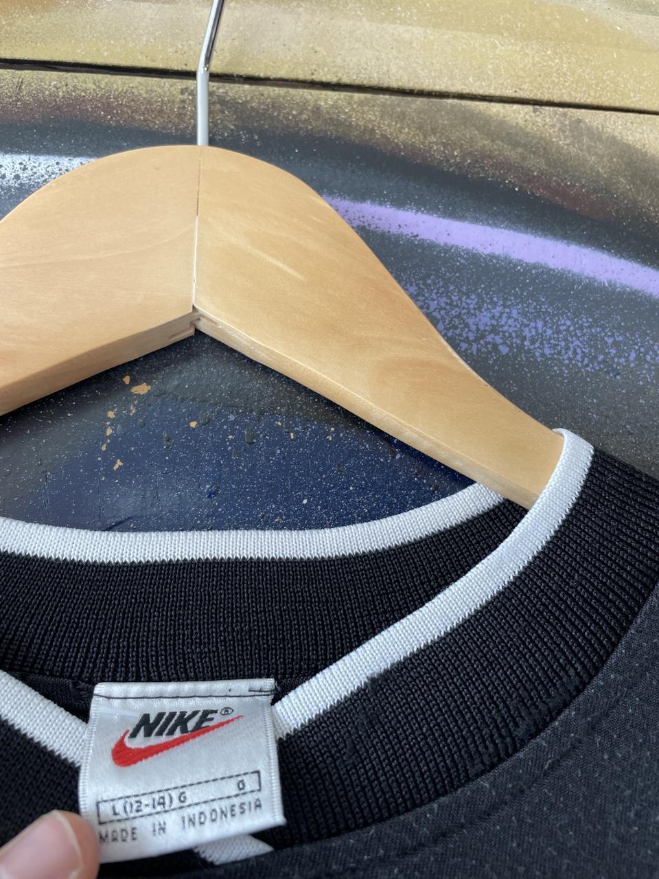 Nike Centre Swoosh Sweatshirt