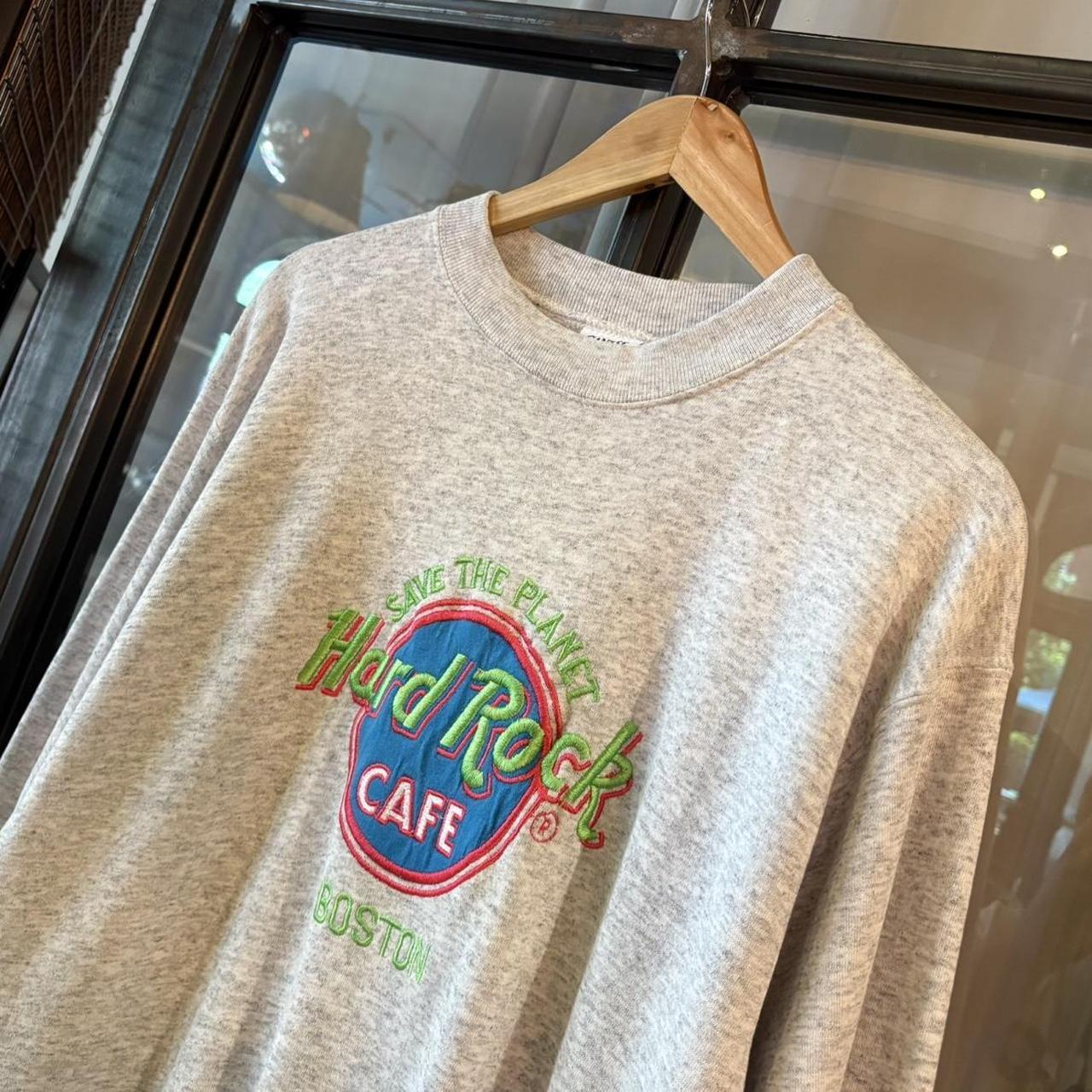 SWT614BR - Vintage Retro Essential Grey Hard Rock Cafe Crewneck Jumper Sweatshirt with Save the planet boston embroidered centre logo #90s #boston #essential #y2k #hardrock