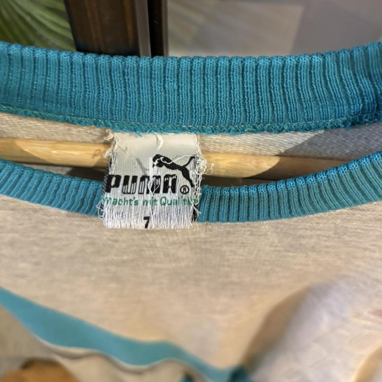 Vintage Retro Essential Grey Puma Crewneck Jumper Sweatshirt with embroidered logo and diagonal Teal and Pink Side Stripe #90s #sportswear #essential #y2k #puma