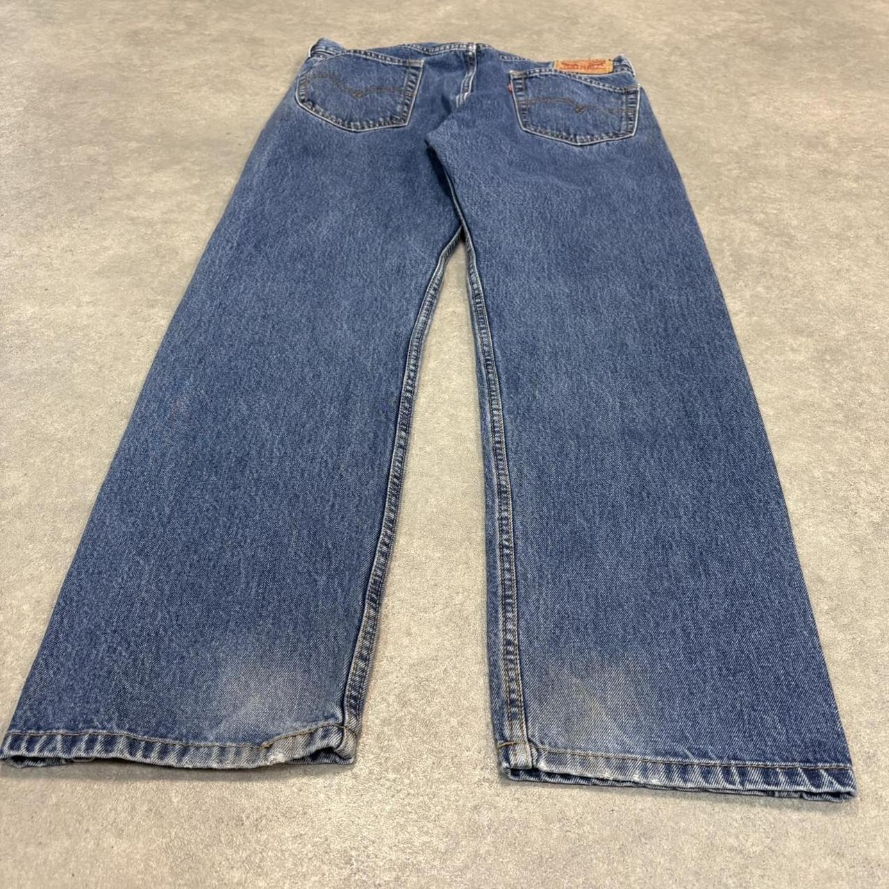 Vintage Blue Wash Levi’s 505 Jeans Mens 35” Mid-Rise Waist Straight Leg Denim Trousers Skate Western Vintage Y2K 90s