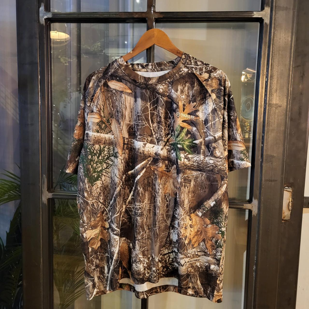 RTT138 - Vintage Retro essential RealTree Camouflage Khaki Green Brown Field Hunting graphic print Top T-Shirt Tee #hunting #utility #realtree #camo