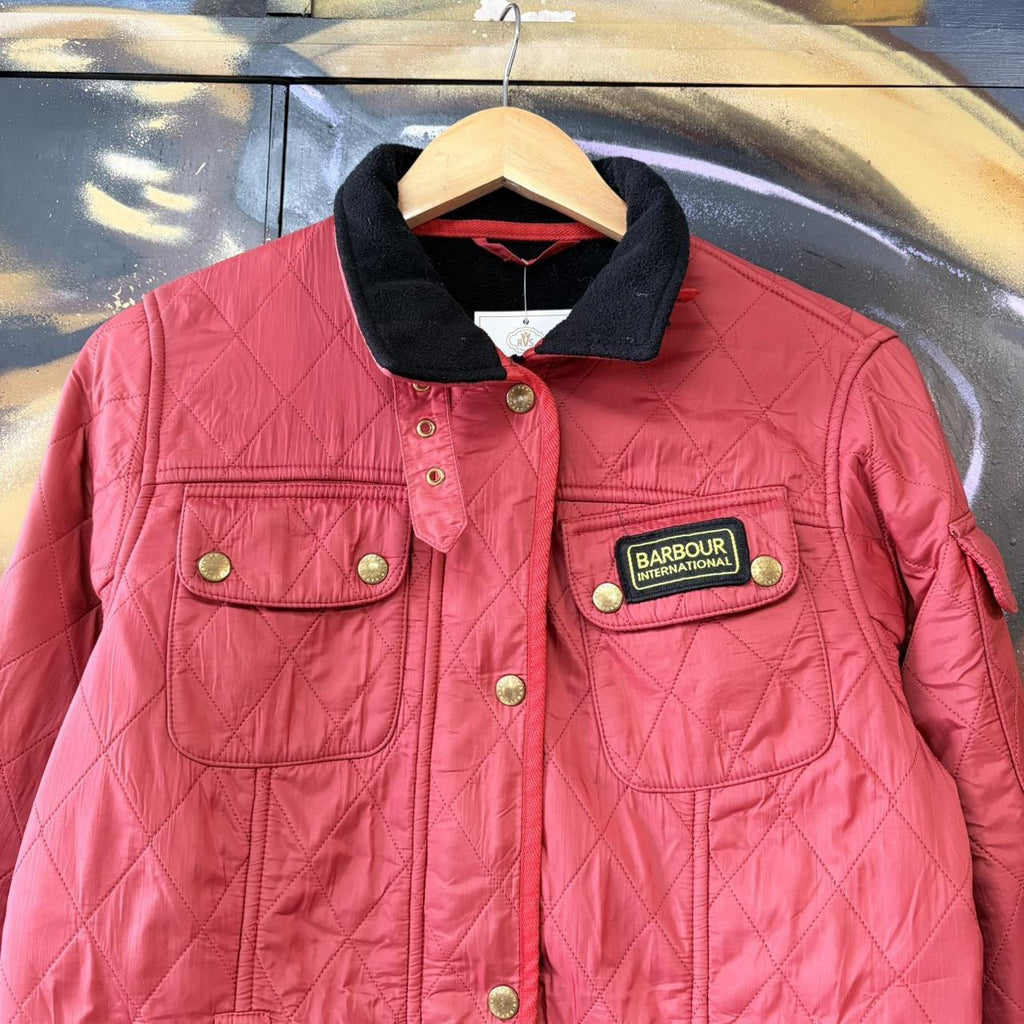 ADN0101CF-U - Vintage Retro Essential Red Barbour Full zip and button up quilted down padded lined jacket coat #british #oldmoney #quilted #outdoor #barbour