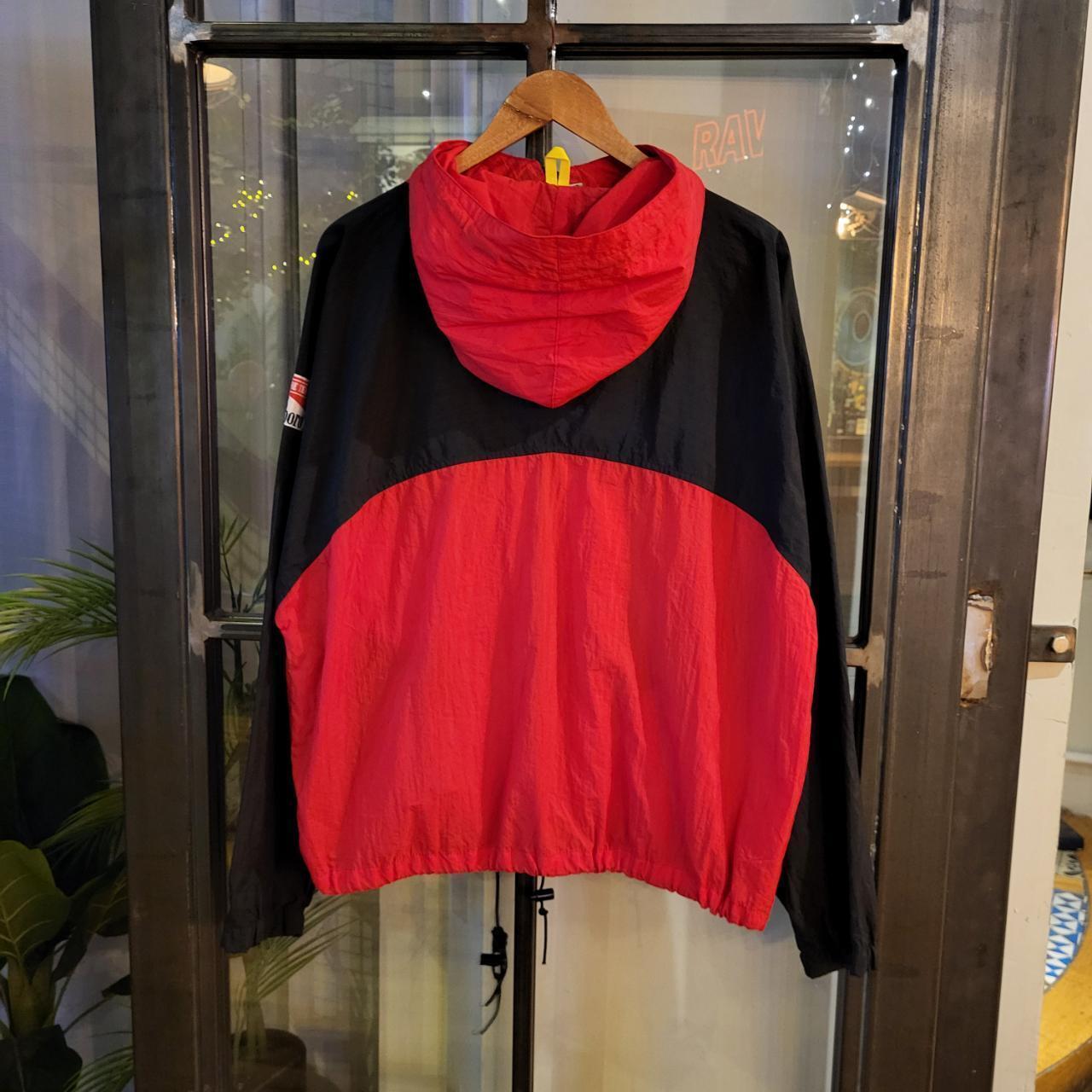 WDB040 - Vintage Retro Essential Marlboro Adventure Team Red Black Lightweight Windbreaker full zip up Jacket with patch logo on sleeve #windbreaker #lightweight #festival #marlboro #cigarette