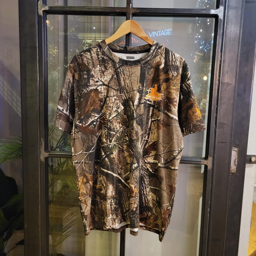 RTT156 - Vintage Retro essential adult mens RealTree Camouflage Khaki Green Brown Field Hunting graphic print Top T-Shirt Tee #realtree #y2k #camo #utility #hunting