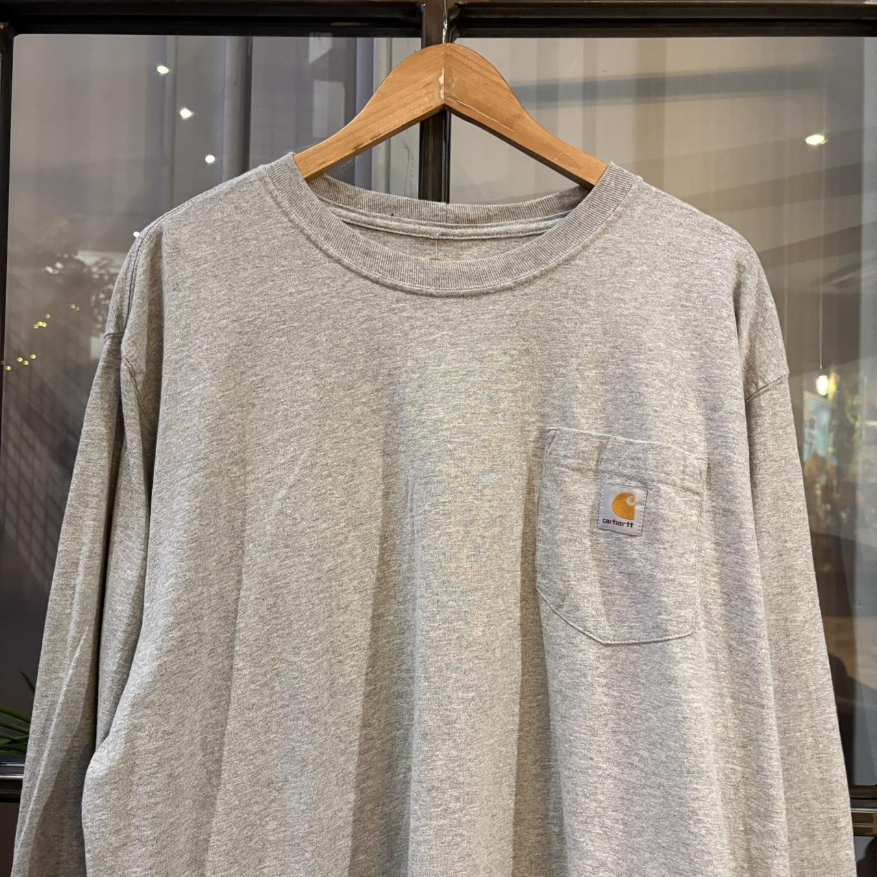 BR2306NK-F - Vintage Retro Essential Grey Carhartt Longsleeve Pocket Top Tee T-shirt with embroidered patch logo #skater #workwear #carhartt #y2k #longsleeve