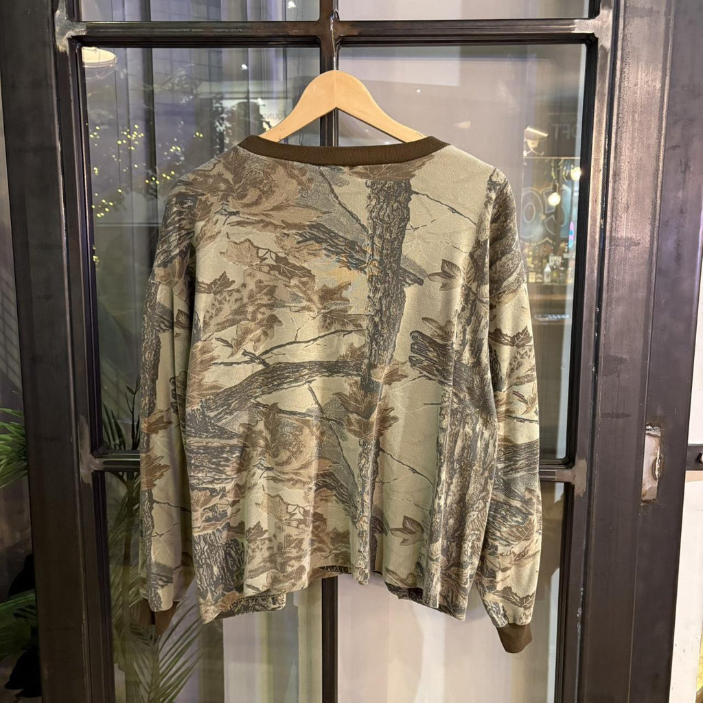 RTT261 - Vintage Retro essential RealTree Camouflage Khaki Green Brown Field Hunting graphic print Longsleeve Top T-Shirt Tee #realtree #camo #utility #hunting #longsleeve