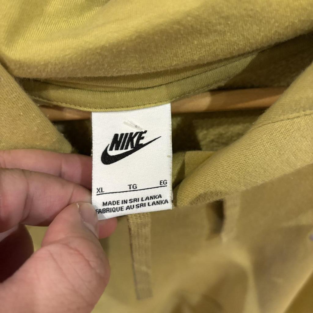 BR2306MC-F - Vintage Retro Essential Lime Green Sweatshirt Hoodie with embroidered logo #90s #sportswear #essential #nike #y2k