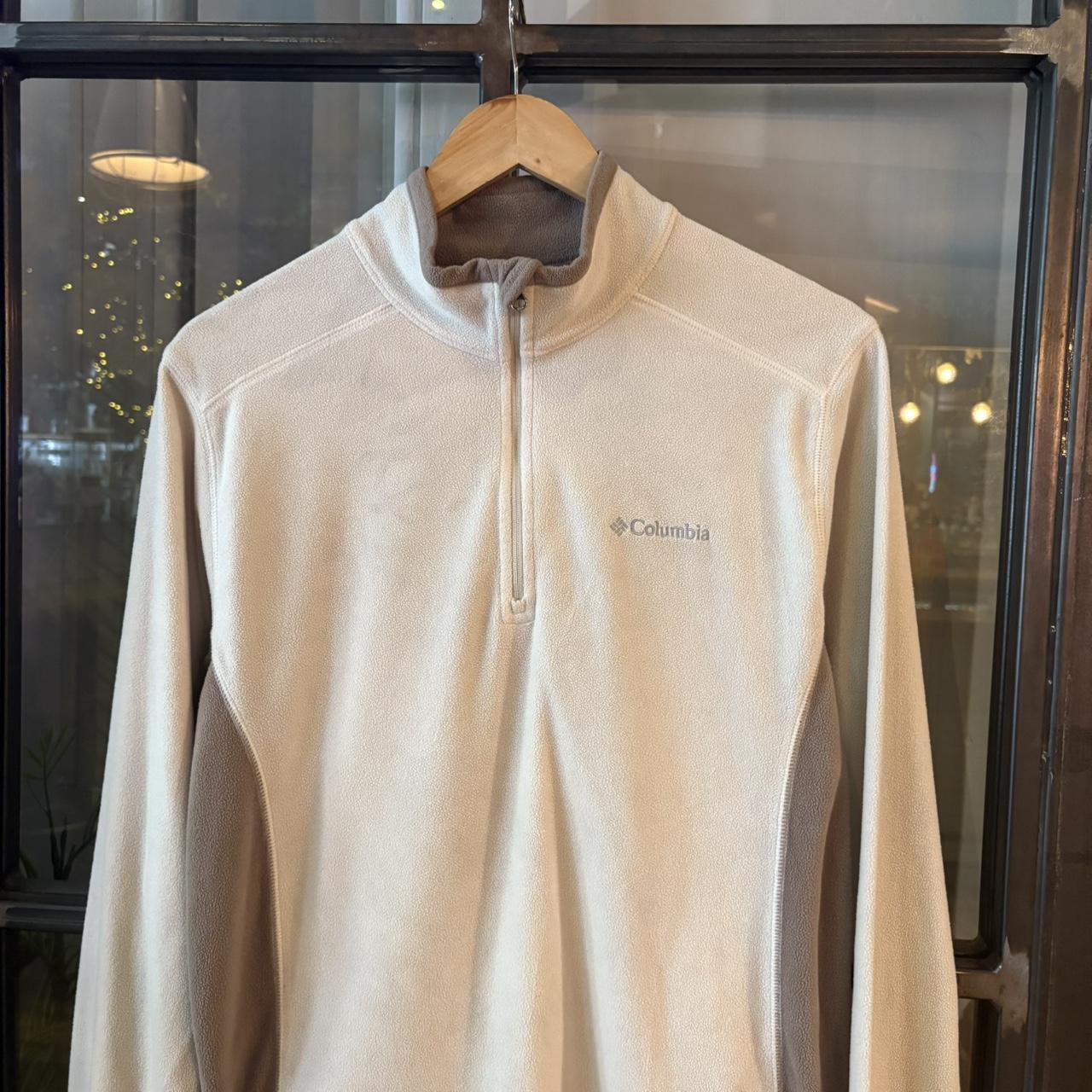 1224C76BR - Vintage retro essential Beige Columbia 1/4 zip up outdoor fleece jacket #columbia #outdoor #expedition #hike #gorpcore