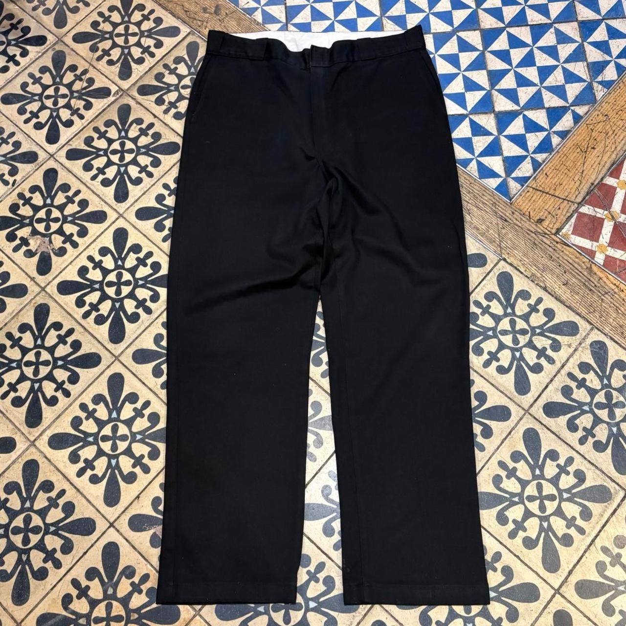 BR1011DG-F - Vintage retro essential Black Dickies Black Straight Leg Trousers pants casual workwear #skater #utility #workwear #straightleg #dickies