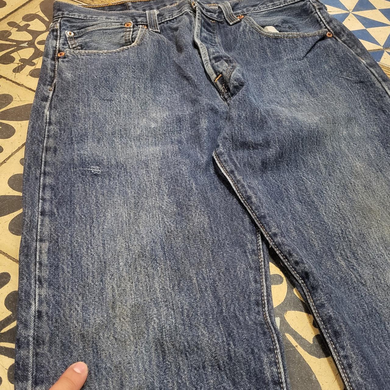 JNS1029BR - Vintage retro essential Levi’s 501 Blue Wash Denim Jeans Trousers pants #denim #straightleg  #levis #levis501
