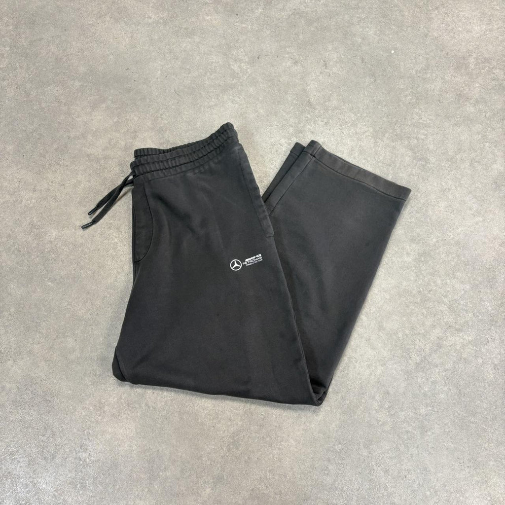TRD1703A-U - Vintage retro essential Green Mercedes-AMG Petronas F1 Team printed logos sweat-pants joggers casual #joggers #mercedes #motorsports #petronas #f1
