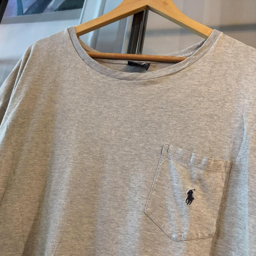 TEE475F - Vintage Retro Essential Polo Ralph Lauren Plain Basic Grey Pocket Top Tee T-shirt #90s #poloralphlauren #oldmoney #essential #basic