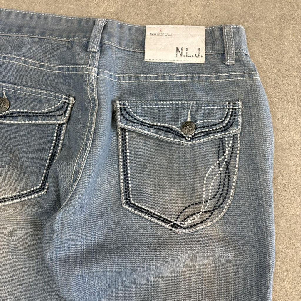Vintage Light Blue Wash Jeans Mens 34x32 Denim Embroidered Detail Trousers Skate Western Vintage Y2K 90s