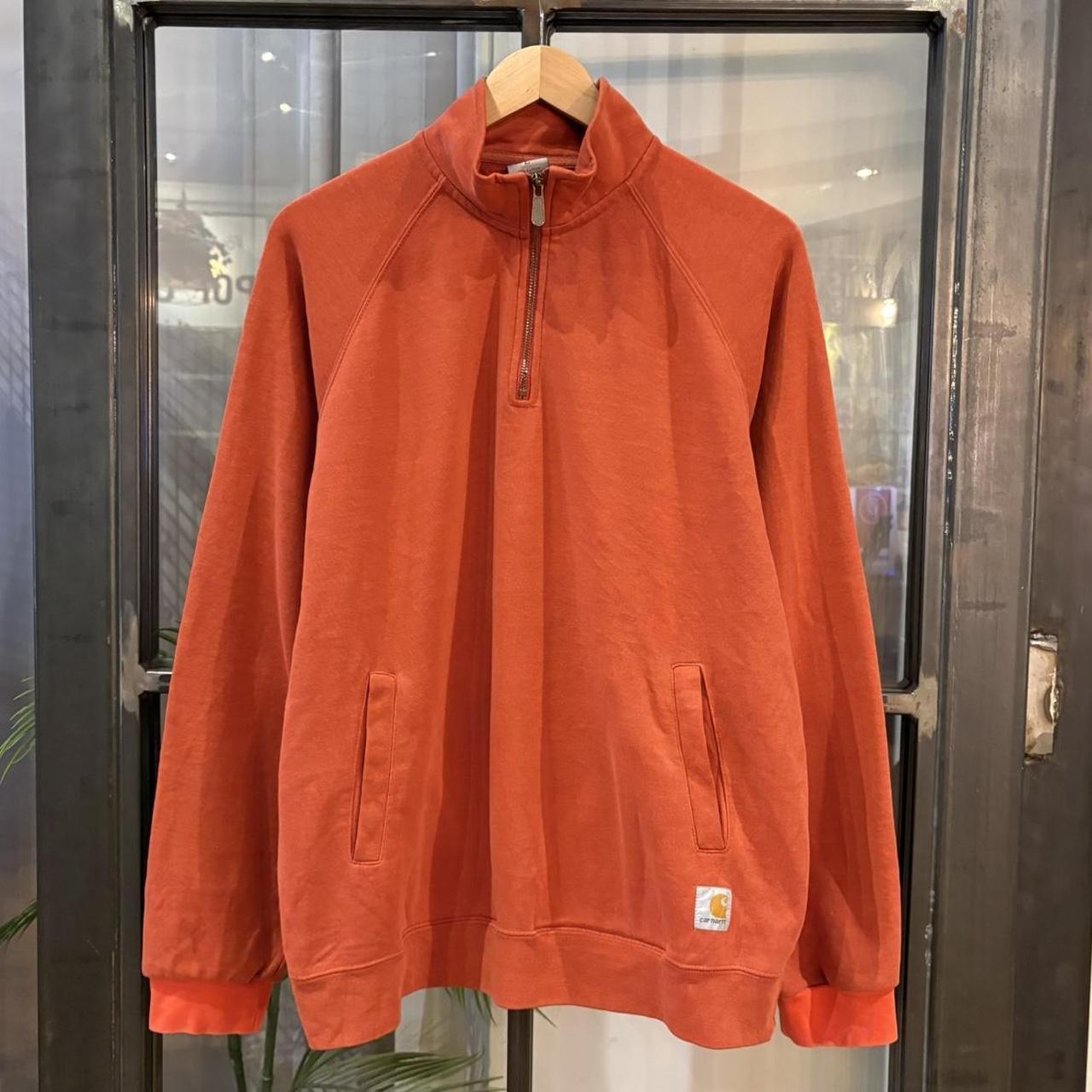 MA2207EI-F - Vintage Retro Essential Orange Carhartt 1/4 Zip Jumper Sweatshirt with embroidered patch pocket logo #90s #workwear #carhartt #skater #y2k