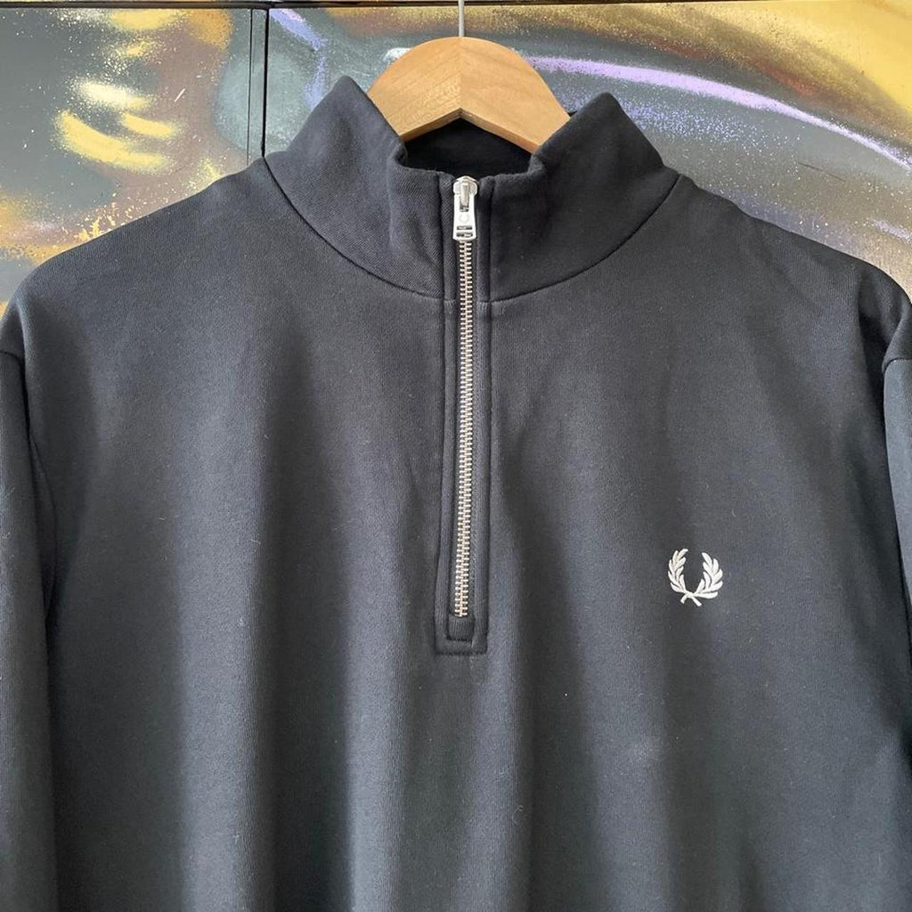 Fred Perry Essential Quarter Zip Sweater