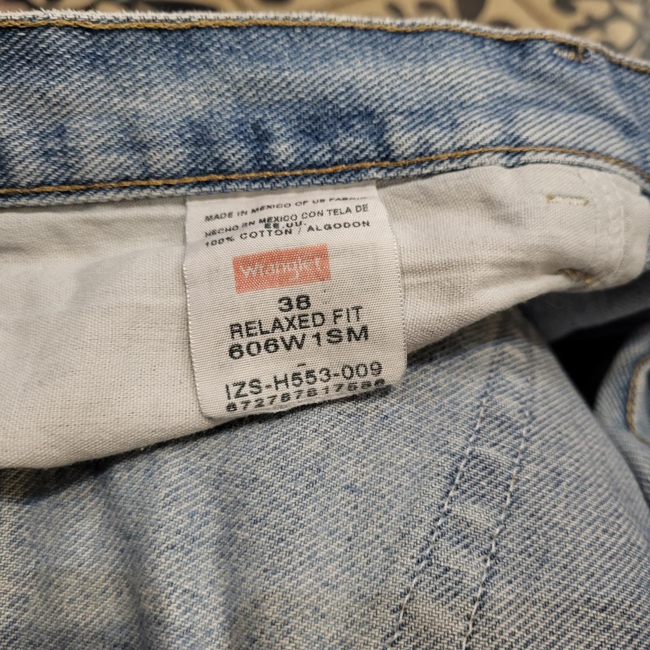 JRT307 - Vintage Retro Wrangler Blue Denim Shorts Jorts with detailed embroidered Logo graphic carpenter workwear #hiphop #skater wrangler #jorts