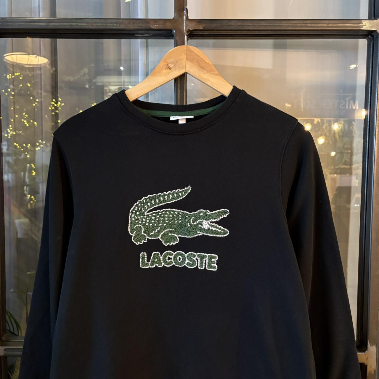 SWT398 - Vintage Retro Essential Black Lacoste Crewneck Jumper Sweatshirt with big spellout print logo #90s #preppy #essential #lacoste #y2k